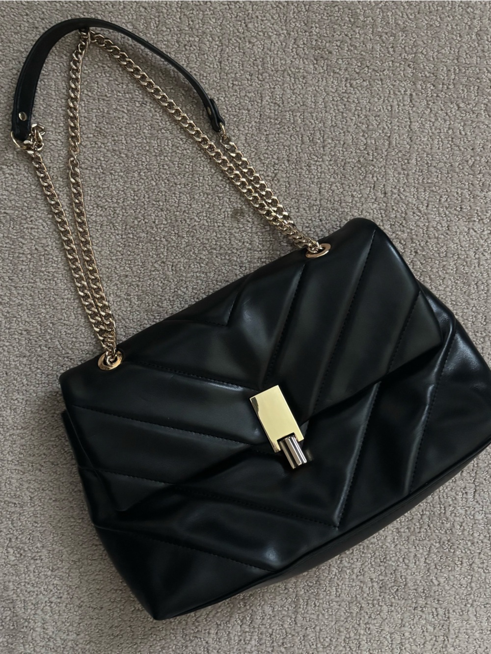 BLACK SHOULDER BAG